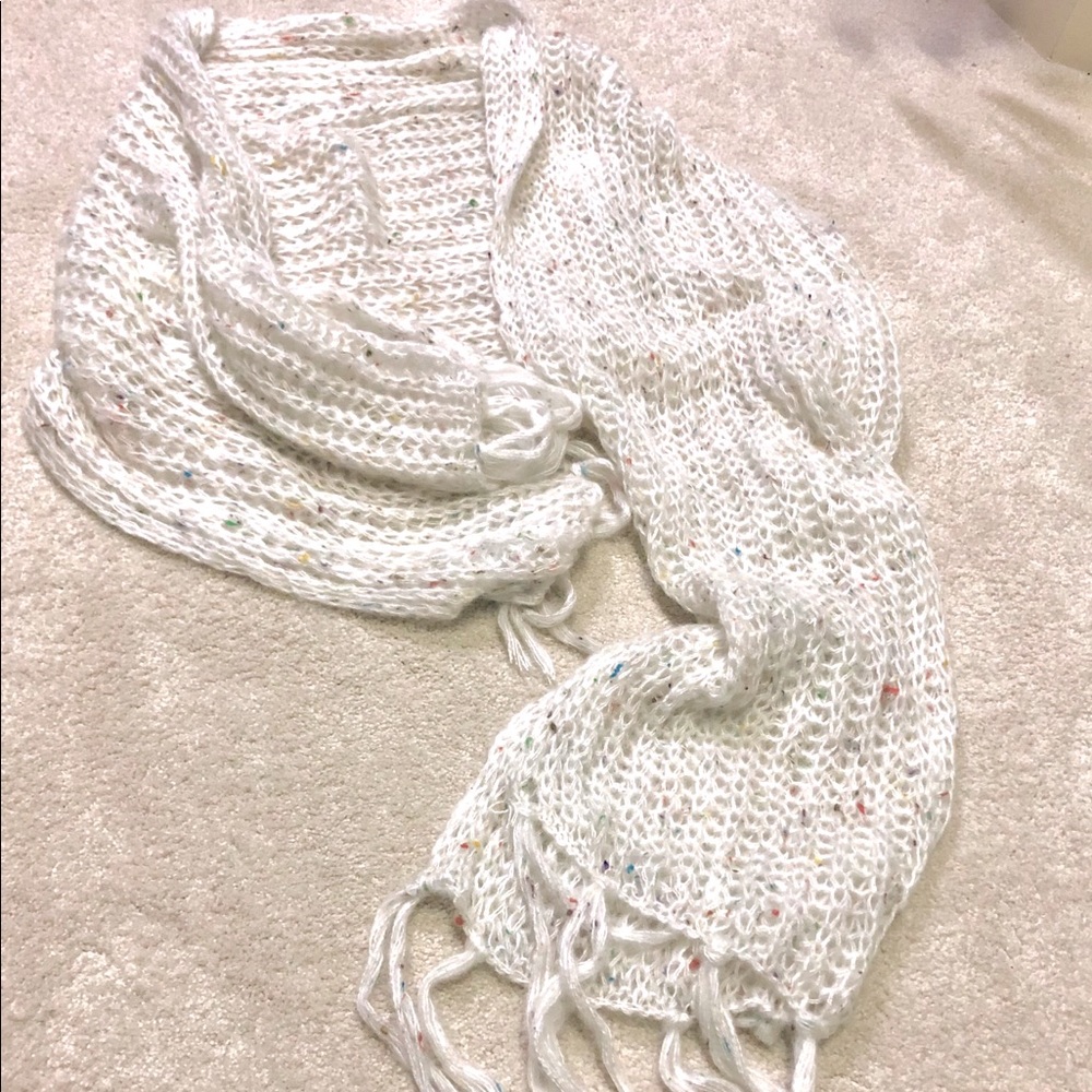 🧣Scrumptious Blanket Scarf by New York & Company